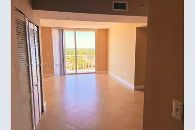 2425 SW 27th #1004, Miami, FL 33145 - Photo 17