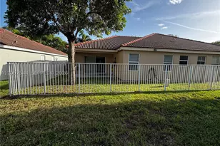 1879 Andromeda, Weston, FL 33327 - Photo 27
