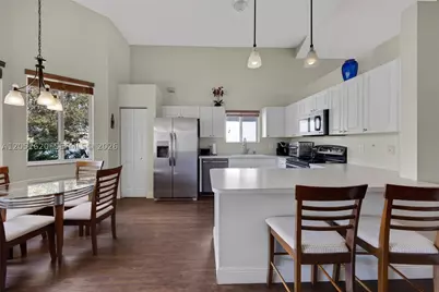 2002 SE 17th, Homestead, FL 33035 - Photo 9