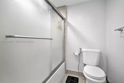 7956 Eastlake #F, Boca Raton, FL 33433 - Photo 23