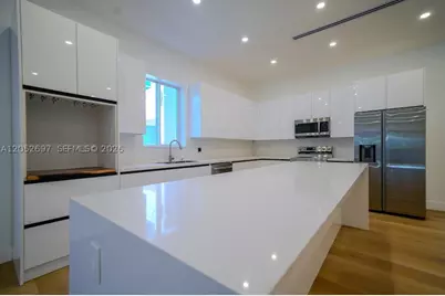 112 NW 24th, Miami, FL 33125 - Photo 17
