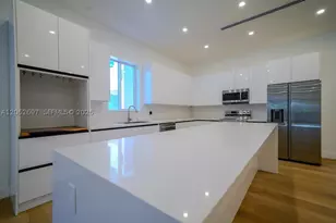 112 NW 24th, Miami, FL 33125 - Photo 17