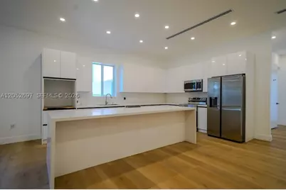 112 NW 24th, Miami, FL 33125 - Photo 11