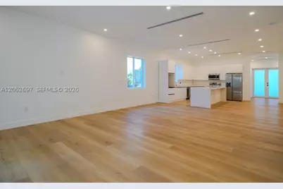 112 NW 24th, Miami, FL 33125 - Photo 9