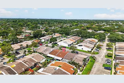 2377 N 37th, Hollywood, FL 33021 - Photo 45
