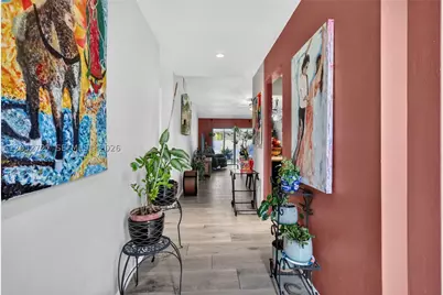 2377 N 37th, Hollywood, FL 33021 - Photo 9