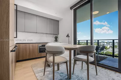 580 72nd #1005, Miami Beach, FL 33141 - Photo 5