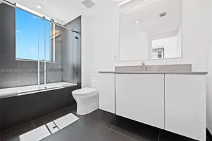 1600 NE 1st, Miami, FL 33132 - Photo 15