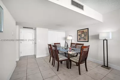 3625 N Country Club #PH2, Aventura, FL 33180 - Photo 11