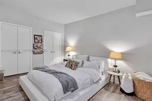 888 Biscayne, Miami, FL 33132 - Photo 23