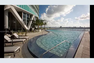888 Biscayne #509, Miami, FL 33132 - Photo 17