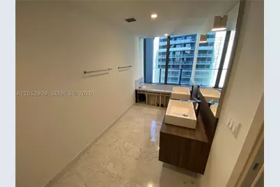 1000 Brickell #3309, Miami, FL 33131 - Photo 13