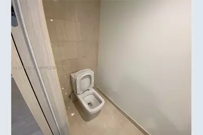 1000 Brickell #3309, Miami, FL 33131 - Photo 5