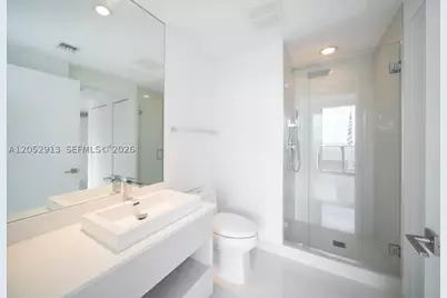 55 SW 9th #3207, Miami, FL 33130 - Photo 13