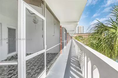 201 NE 14th #8C, Hallandale, FL 33009 - Photo 3