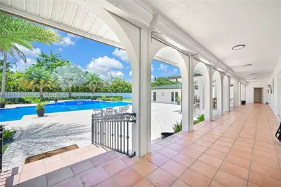 7550 SW 74th, Miami, FL 33143 - Photo 29