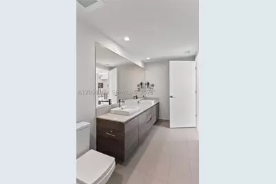 1080 Brickell #1602, Miami, FL 33131 - Photo 33