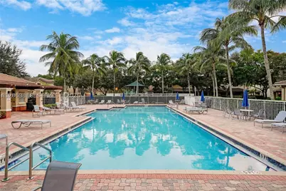 3903 Tree Top #3903, Weston, FL 33332 - Photo 3