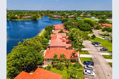 1707 SW 109th, Davie, FL 33324 - Photo 33