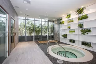 55 SW 9th, Miami, FL 33130 - Photo 9
