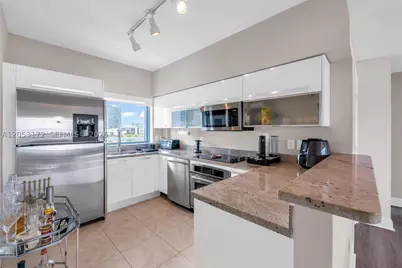 601 NE 36th #904, Miami, FL 33137 - Photo 3