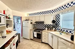 6555 W Broward, Plantation, FL 33317 - Photo 1