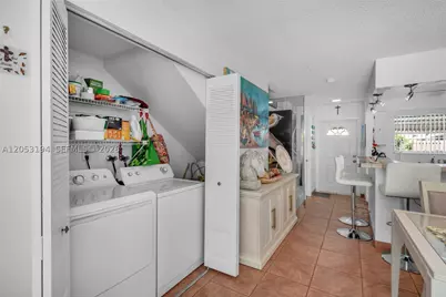 450 SE 7th #261, Dania Beach, FL 33004 - Photo 11