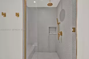2678 Tigertail, Miami, FL 33133 - Photo 13