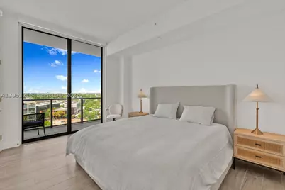 2678 Tigertail #1605, Miami, FL 33133 - Photo 11