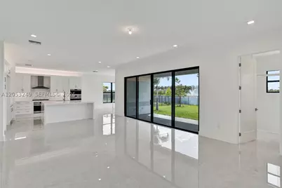 9931 Rising Wing #., Palm Beach Gardens, FL 33412 - Photo 7