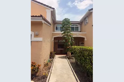 14817 Balgowan #102-5, Miami Lakes, FL 33016 - Photo 1