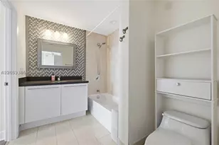 90 SW 3rd, Miami, FL 33130 - Photo 17