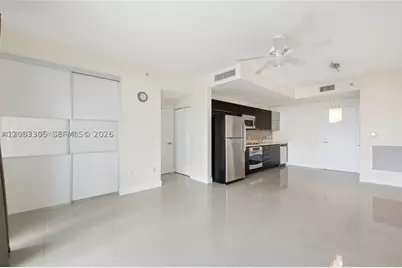 90 SW 3rd #1409, Miami, FL 33130 - Photo 13
