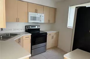 [Address not provided], Miami Beach, FL 33141 - Photo 5