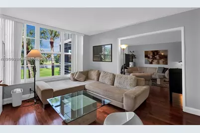 3970 Oaks Clubhouse #302, Pompano Beach, FL 33069 - Photo 3