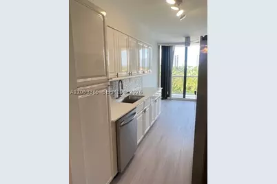 3600 Yacht Club #504, Aventura, FL 33180 - Photo 9
