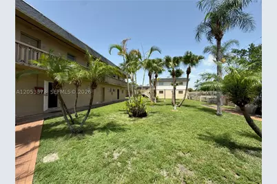 1370 NE 119th #137021, Miami, FL 33161 - Photo 13