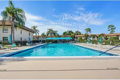 7161 Golf Colony #103, Lake Worth, FL 33467 - Photo 19