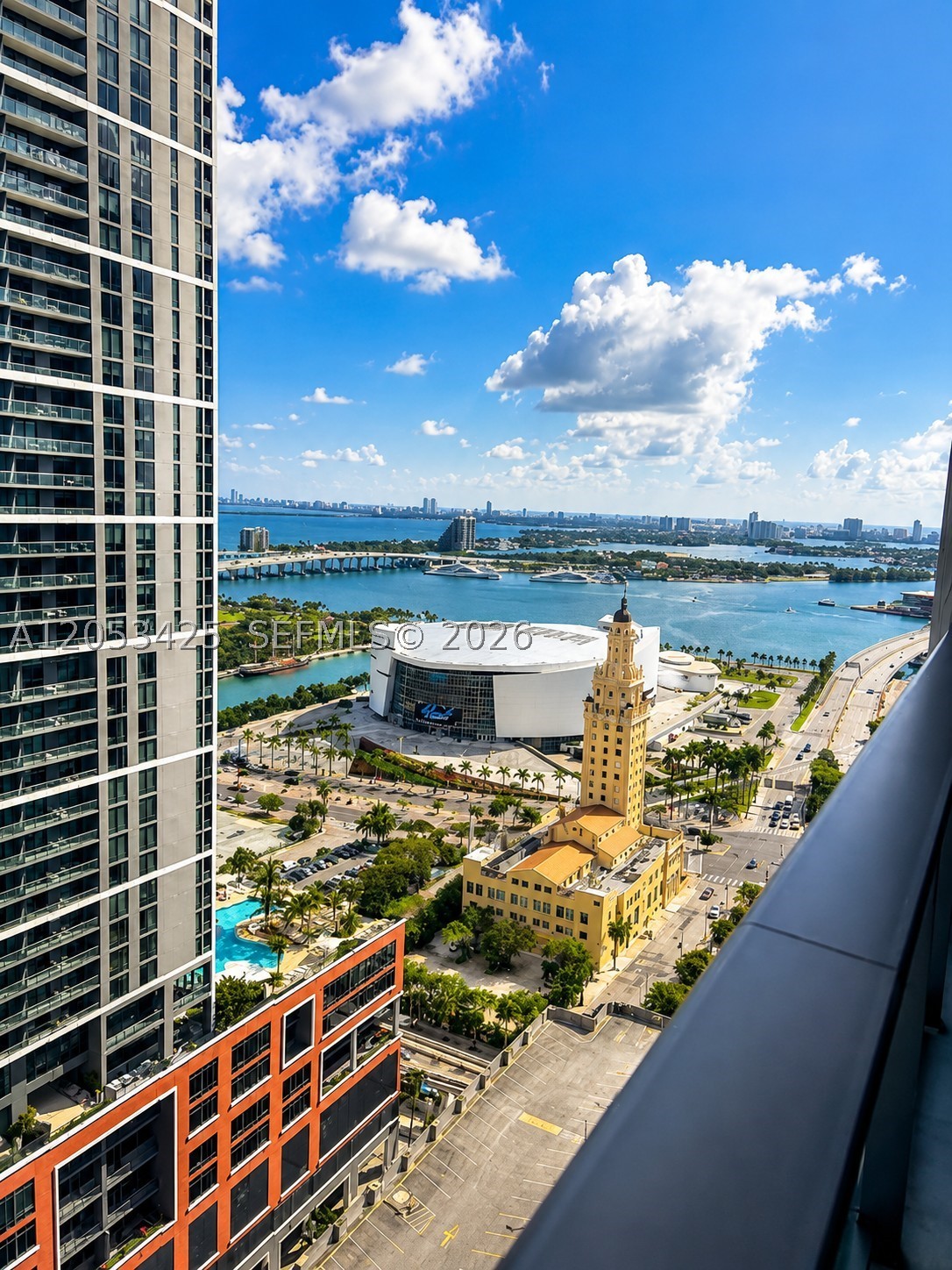 121 NE 5th #3411 - 121 NE 5th #3411, Miami, FL 33132 Luxury Property | Jose Angel Pina