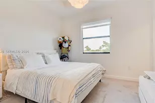 953 NE 211th, Miami, FL 33179 - Photo 23