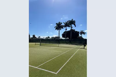 361 N Hollybrook #104, Pembroke Pines, FL 33025 - Photo 7