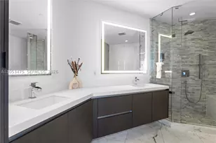 851 NE 1st, Miami, FL 33132 - Photo 13