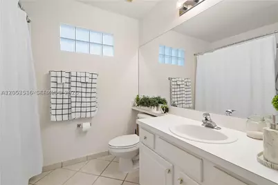 112 Caribe, Greenacres, FL 33413 - Photo 7