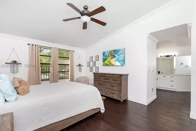 9153 Vineyard Lake, Plantation, FL 33324 - Photo 25