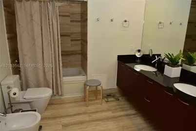15811 Collins #2905, Sunny Isles Beach, FL 33160 - Photo 23