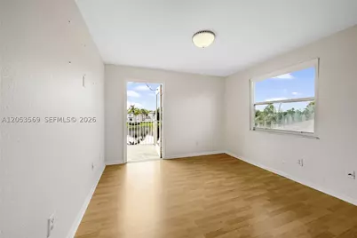 850 NW 168th, Pembroke Pines, FL 33028 - Photo 27