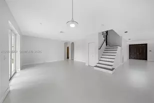 850 NW 168th, Pembroke Pines, FL 33028 - Photo 3