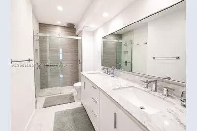 6450 Collins #1001, Miami Beach, FL 33141 - Photo 7