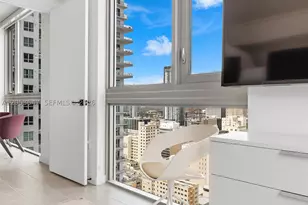 227 NE 2nd, Miami, FL 33132 - Photo 29