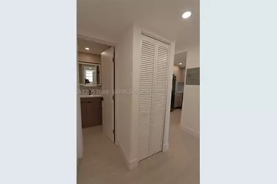 801 NW 47th #518W, Miami, FL 33126 - Photo 13